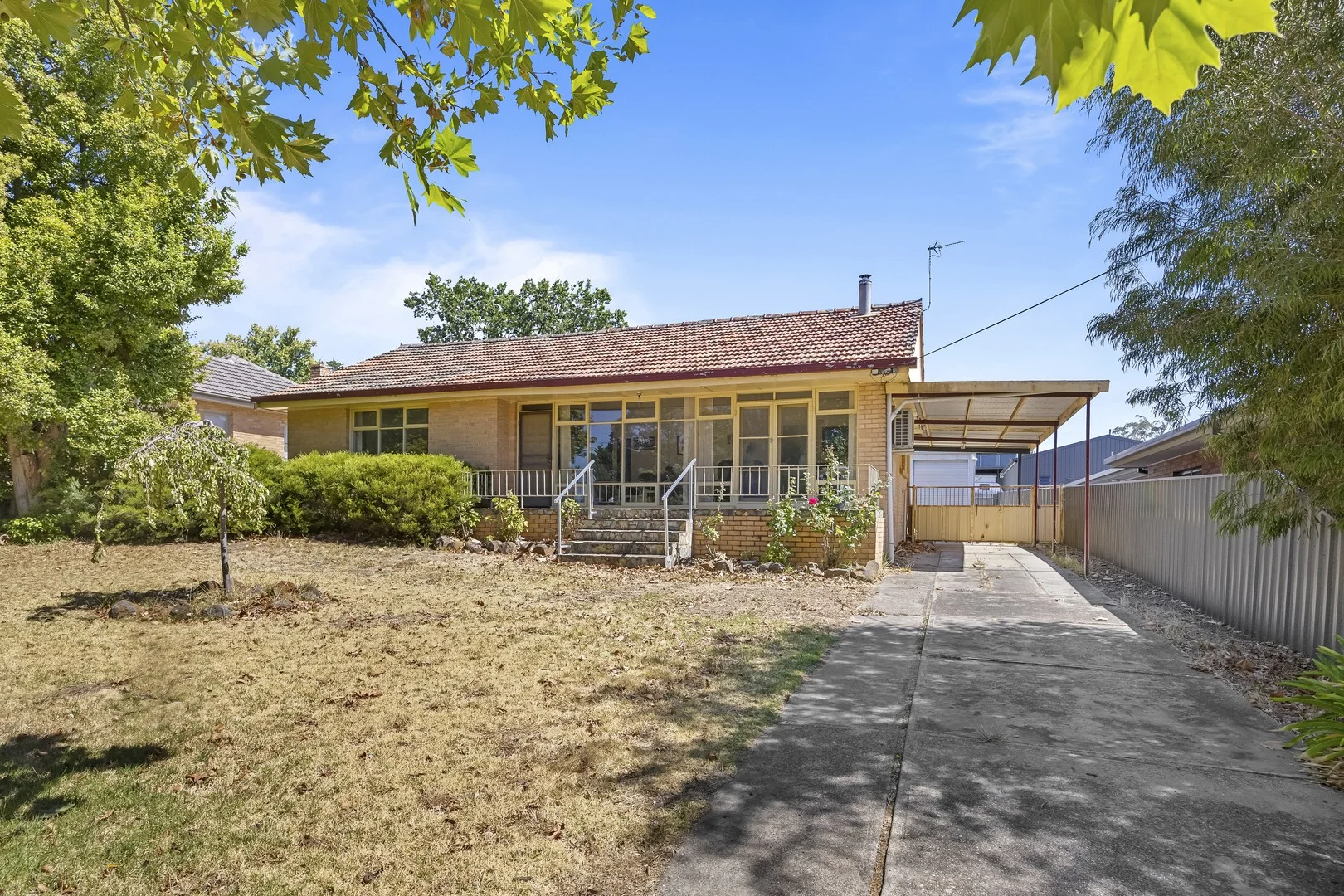 32 Barkly Street West, Ararat VIC 3377