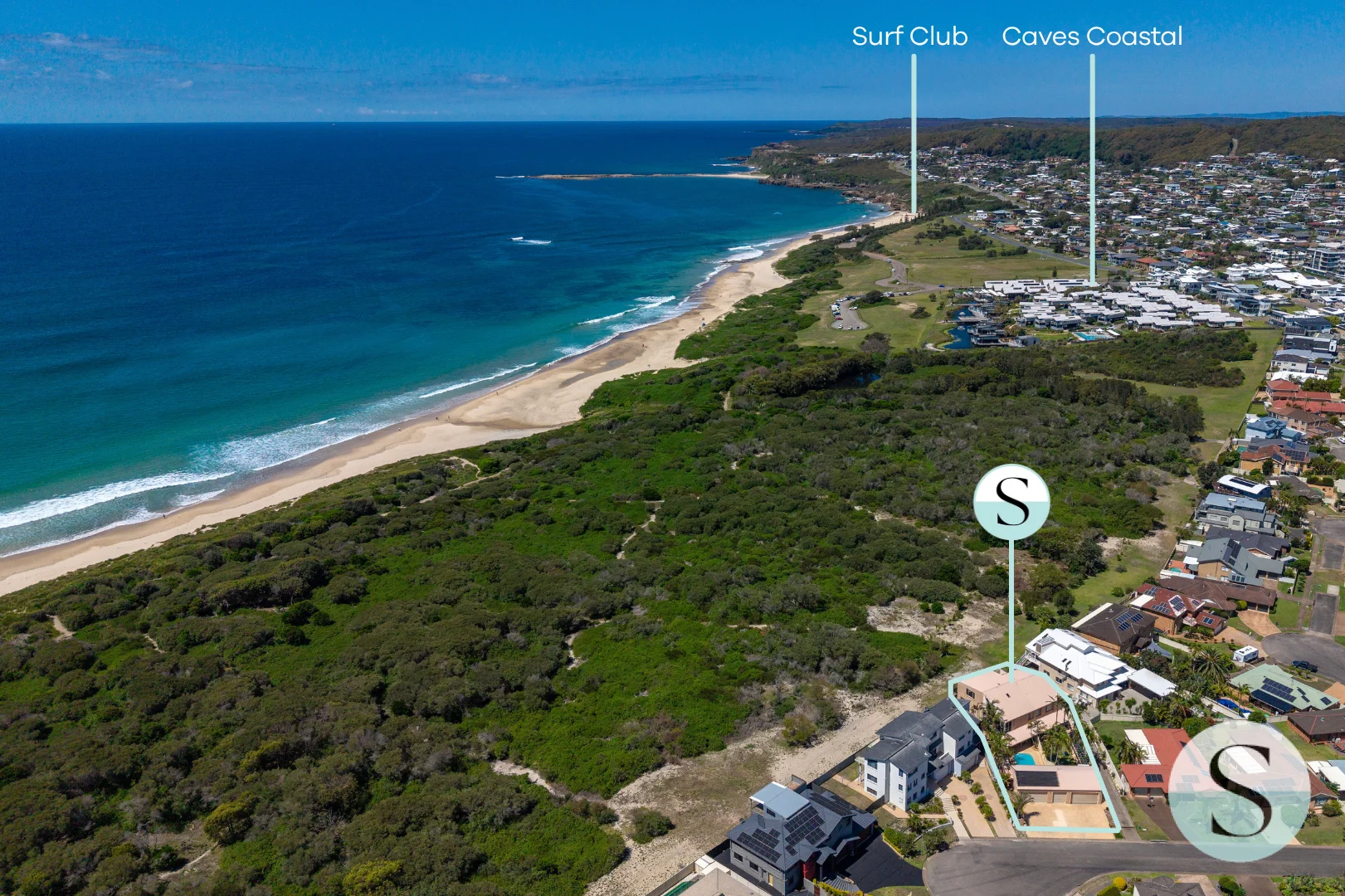 10 Driftwood Close, Caves Beach NSW 2281