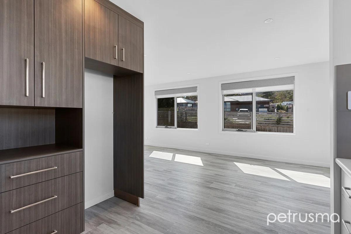 Additional image 4 of 1/4 Mabel Close, Rokeby TAS 7019