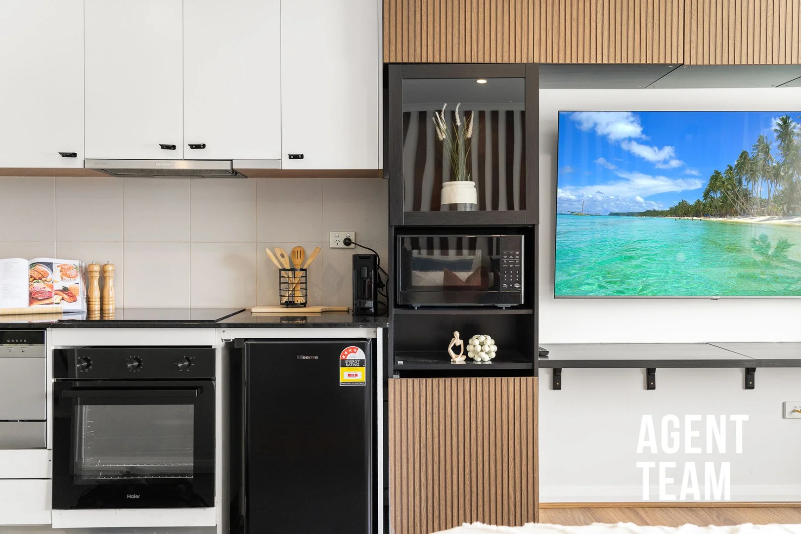 Additional image 7 of 704/2 Akuna Street, City ACT 2601