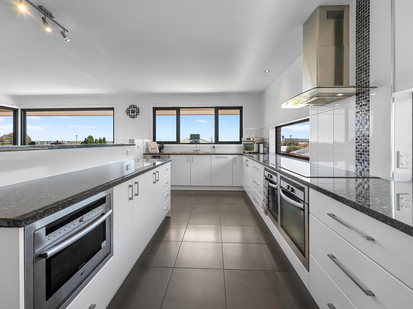 Additional image 7 of 5 Duren Court, Portland VIC 3305