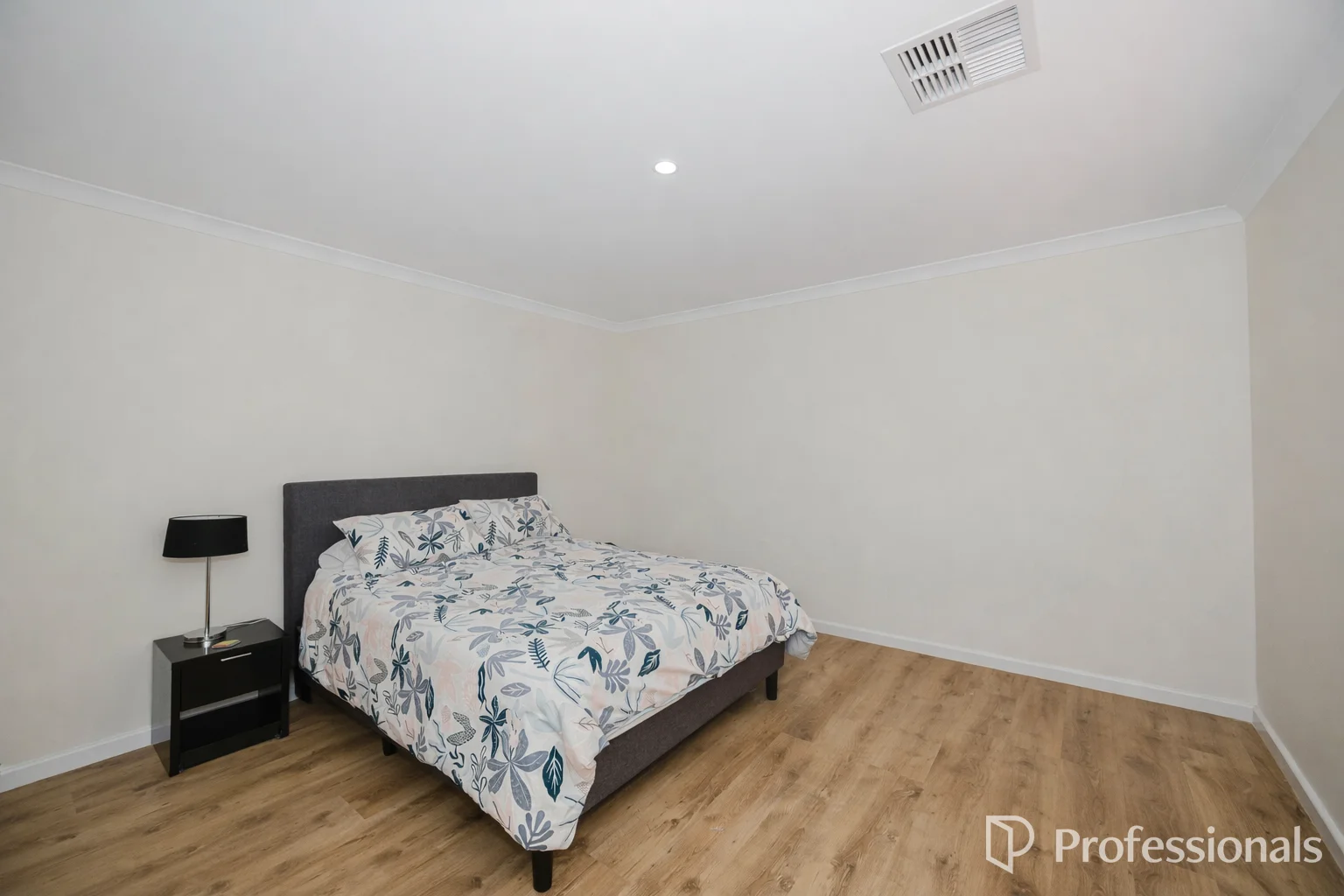 Additional image 9 of 71 Camborne Parkway, Butler WA 6036