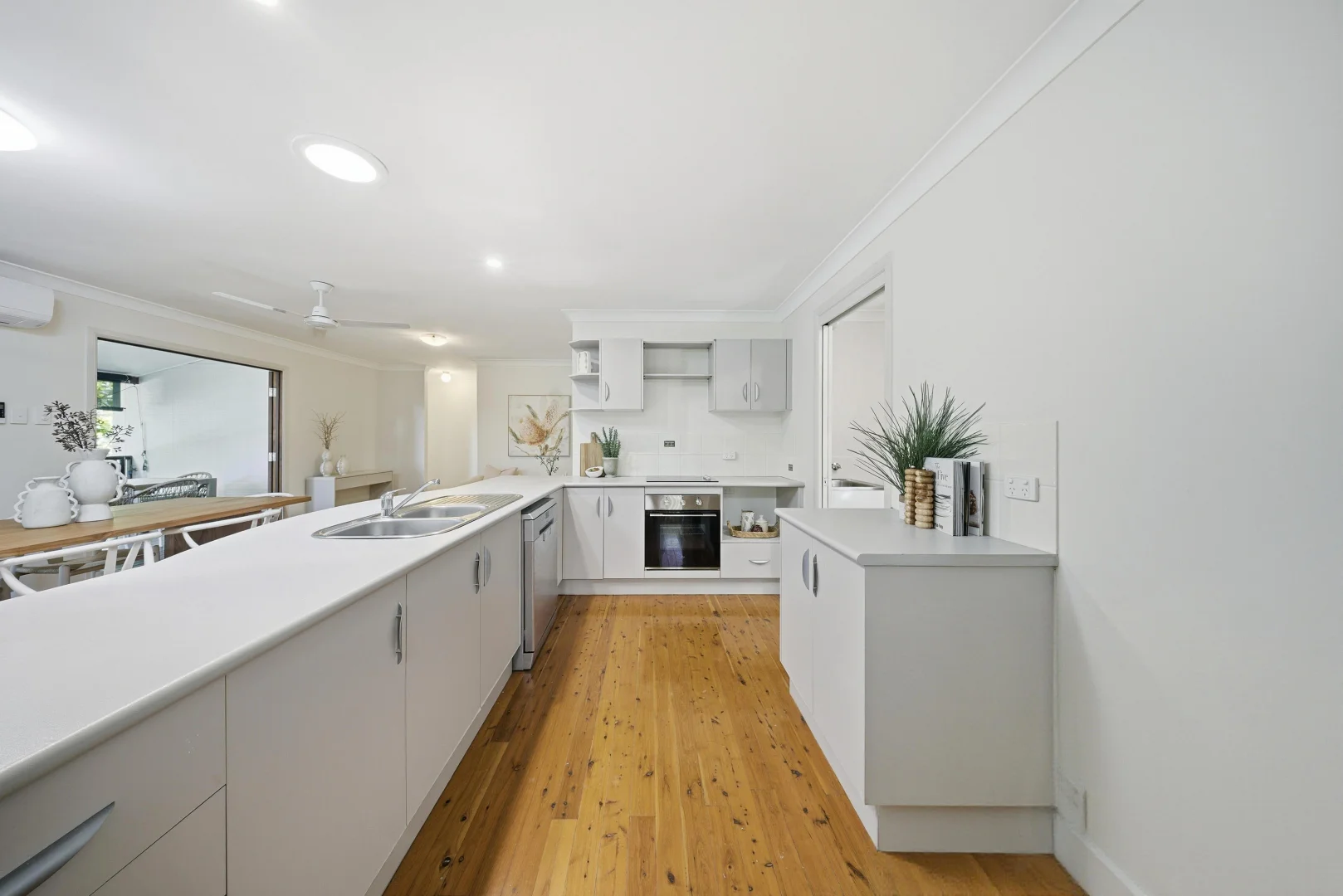 Additional image 6 of 2/6 Grange Court, Castle Hill QLD 4810