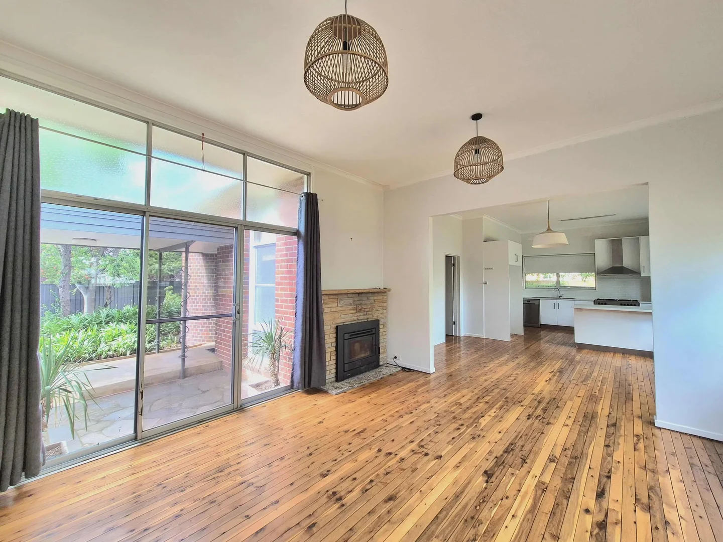 Additional image 3 of 98 Thompson St, Cootamundra NSW 2590