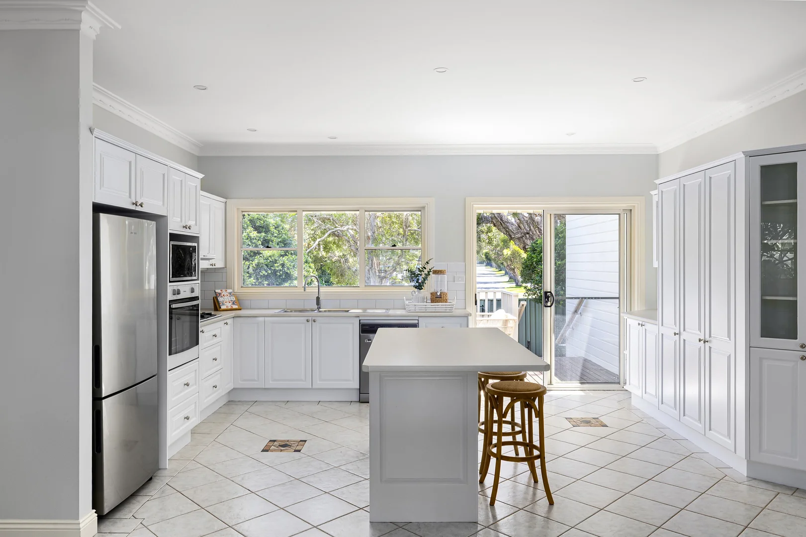 Additional image 15 of 30 Lake Park Road, North Narrabeen NSW 2101