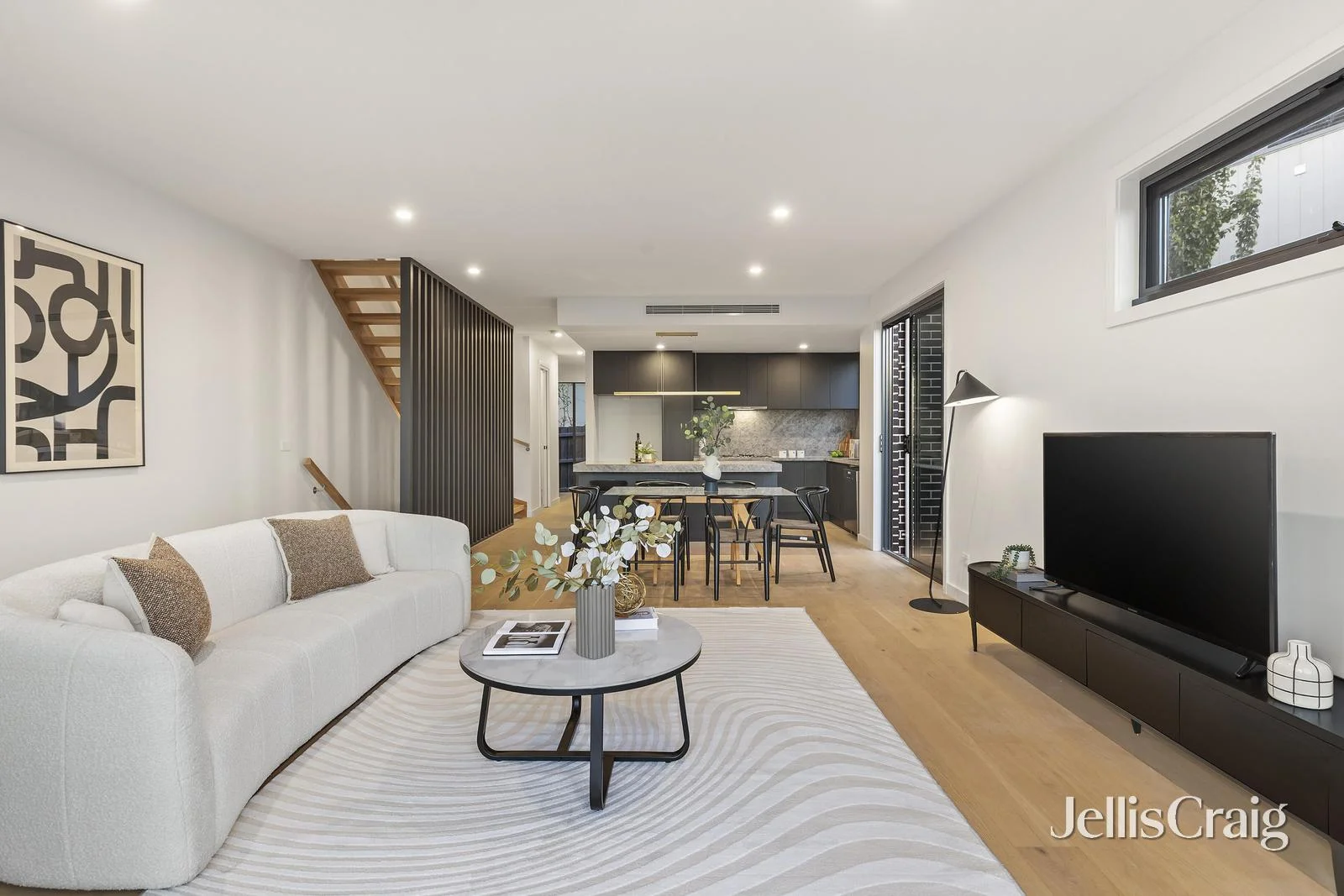 Additional image 3 of 4/3 Thiele Street, Doncaster VIC 3108