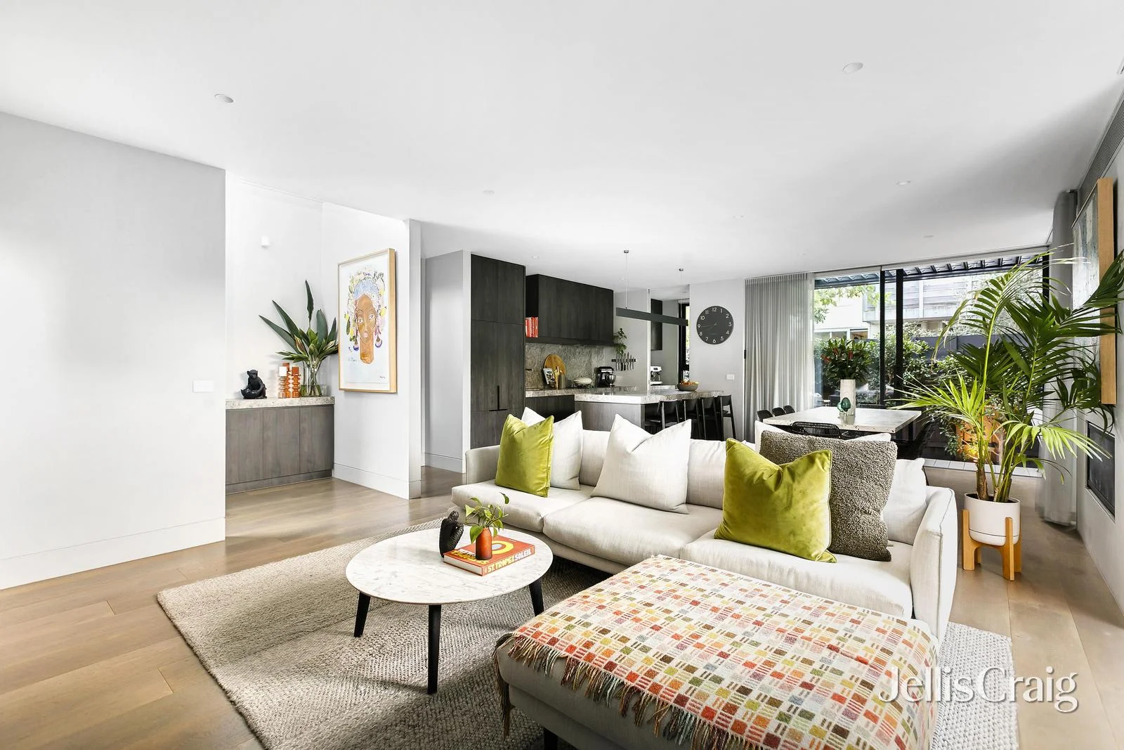 2/117 Spray Street, Elwood VIC 3184