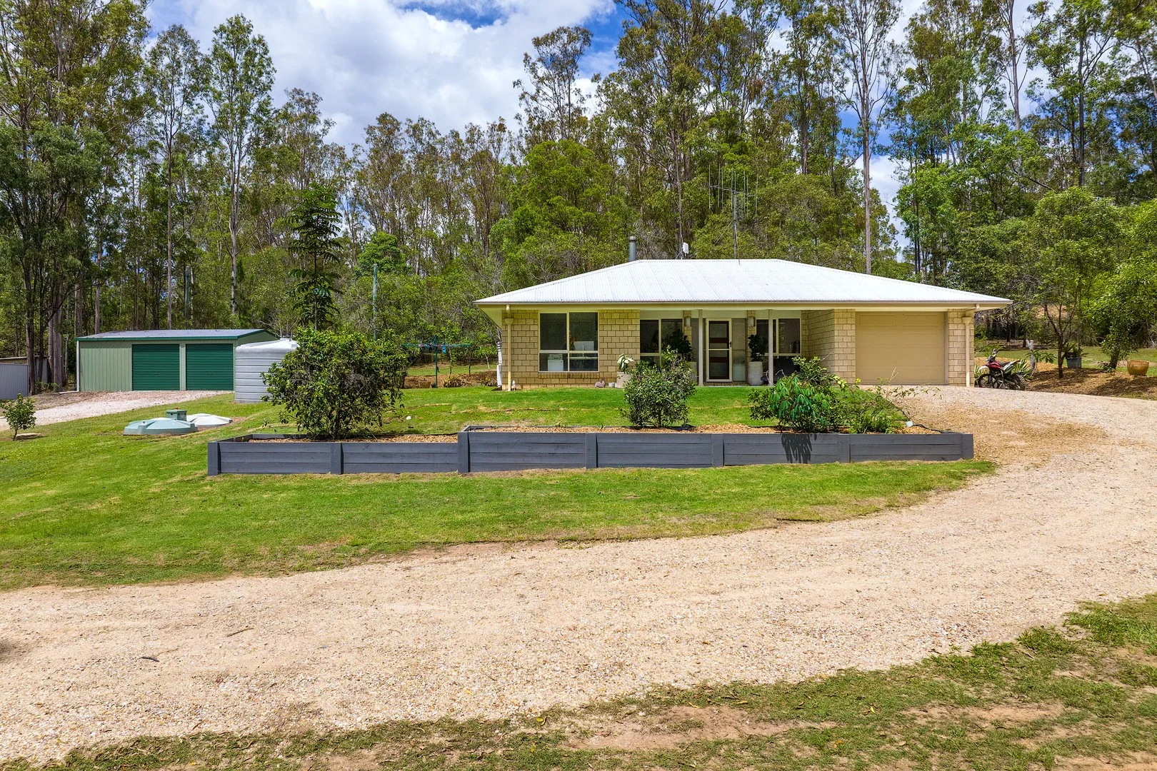 62 Harvey Road, Glenwood QLD 4570