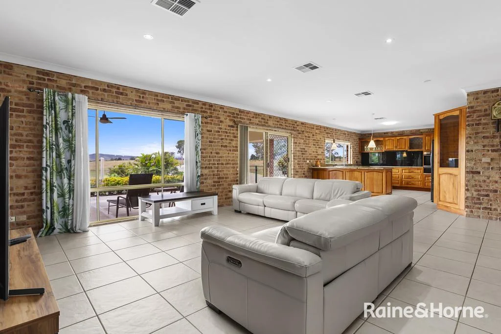 Additional image 2 of 29 Blue Gum Drive, Aberglasslyn NSW 2320