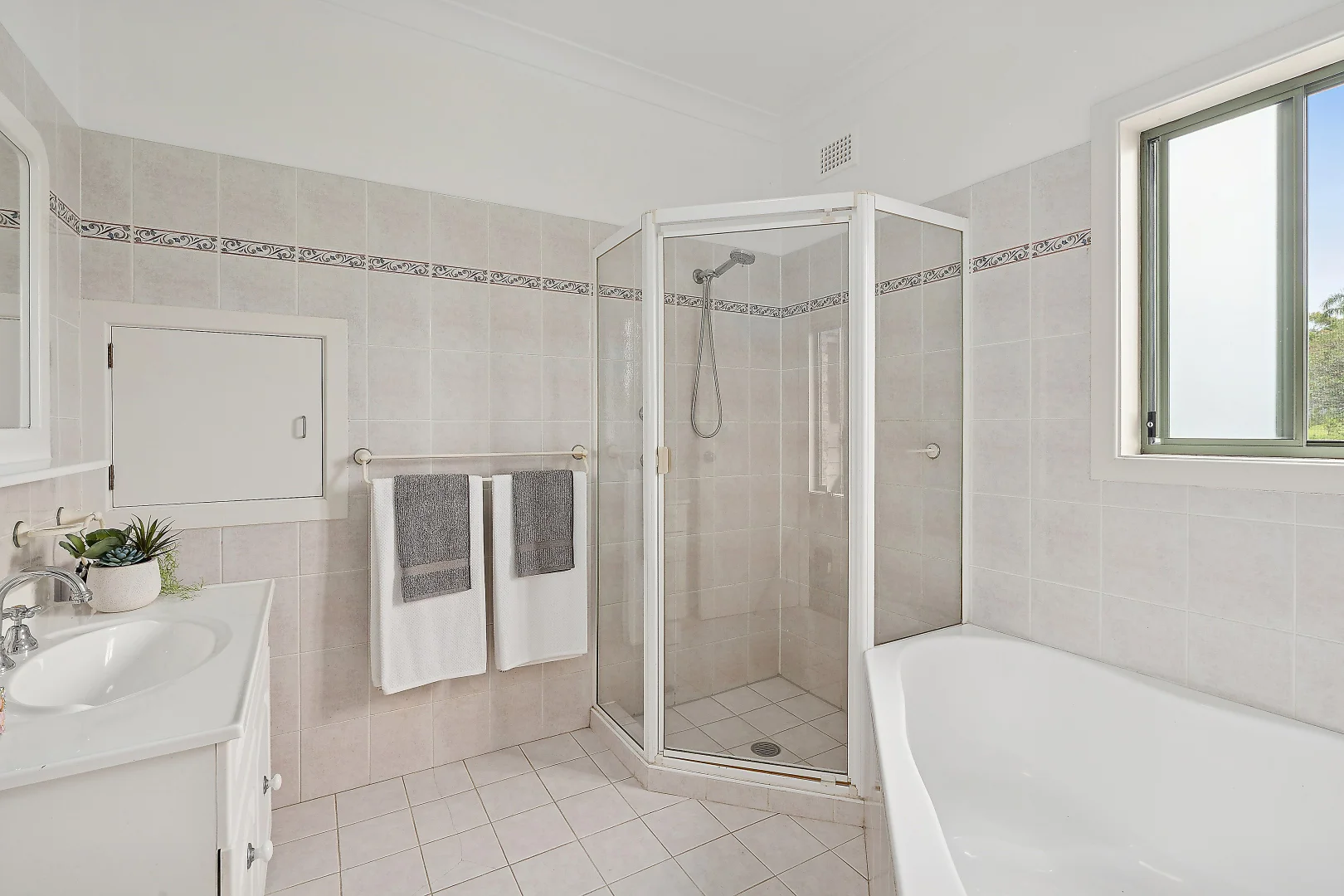 Additional image 10 of 11 Boronia Road, Ingleside NSW 2101