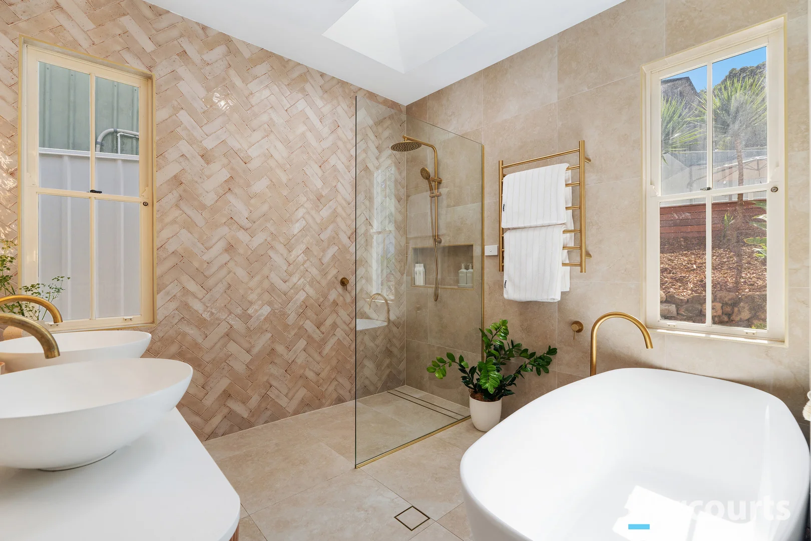 Additional image 20 of 144 Coal Point Road, Coal Point NSW 2283