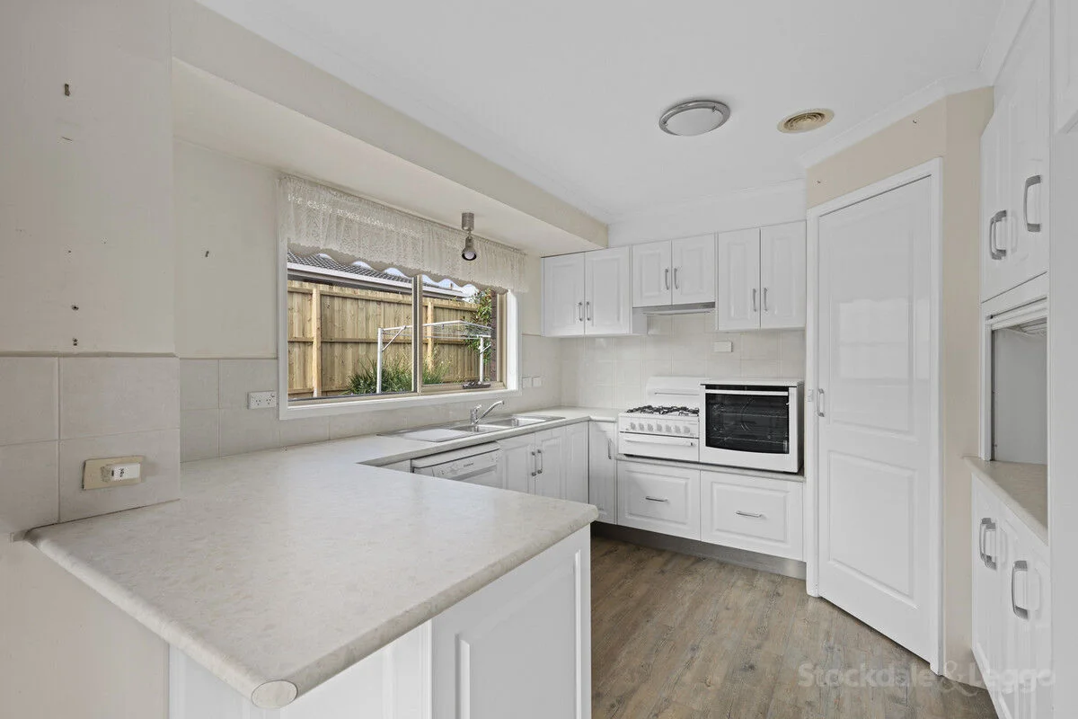 Additional image 3 of 2/52 Fenwick Street, Portarlington VIC 3223