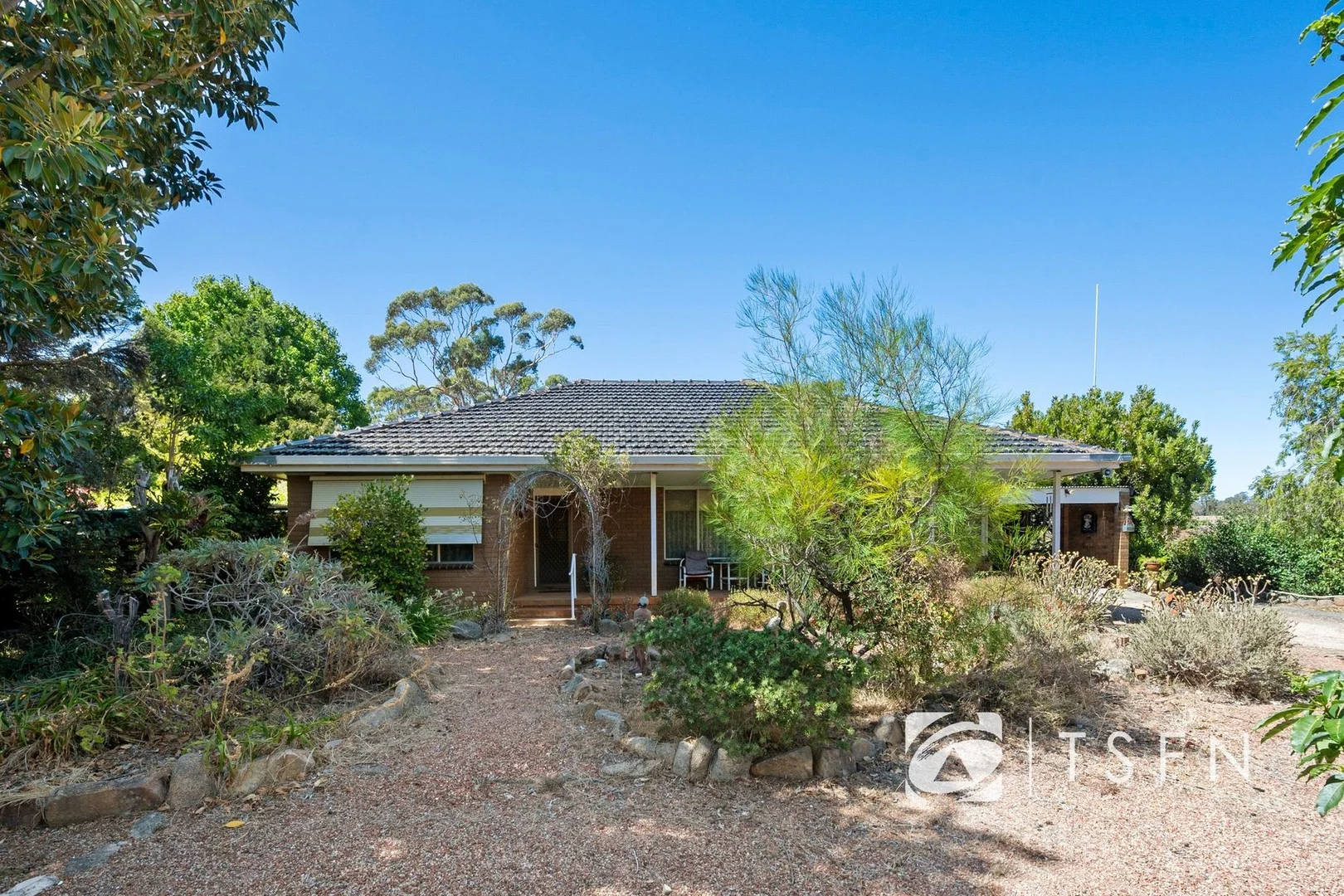 657 Crusoe Road, Lockwood VIC 3551