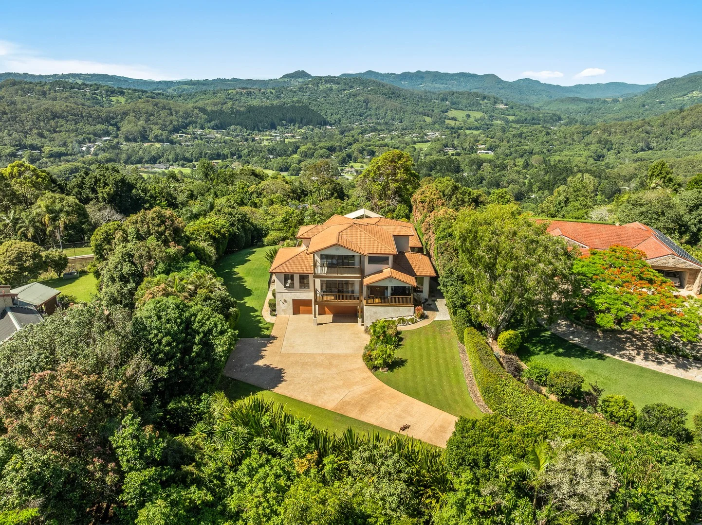 Additional image 2 of 6 Westminster Boulevard, Elanora QLD 4221