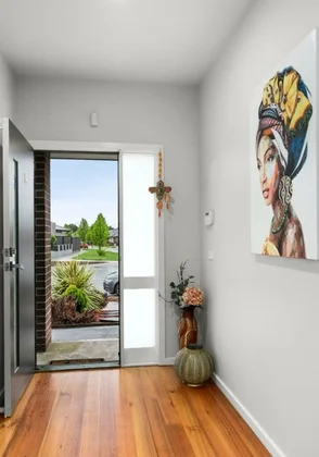 Additional image 2 of 33 Sustainable Drive, Craigieburn VIC 3064