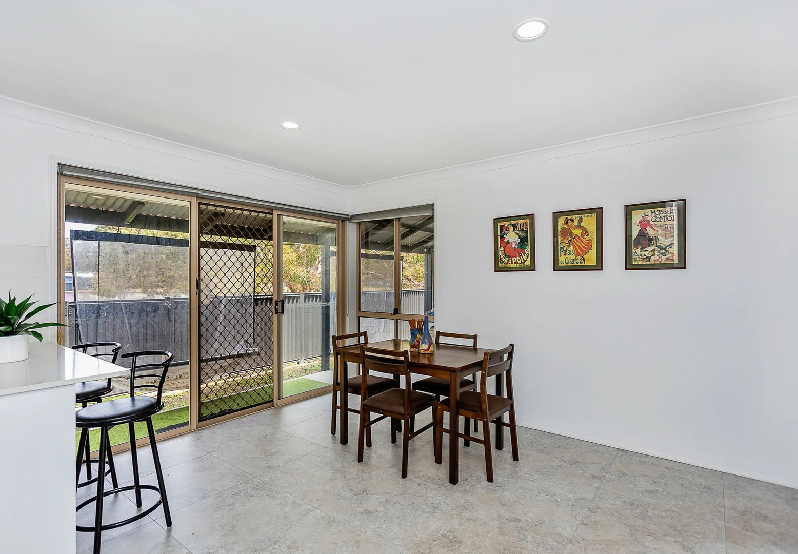 Additional image 12 of 2/63 Saint Kevins Avenue, Benowa QLD 4217