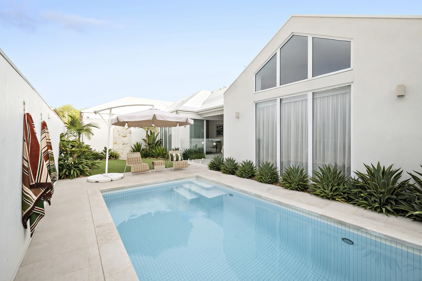 Additional image 3 of 9A Koornalla Crescent, Mount Eliza VIC 3930