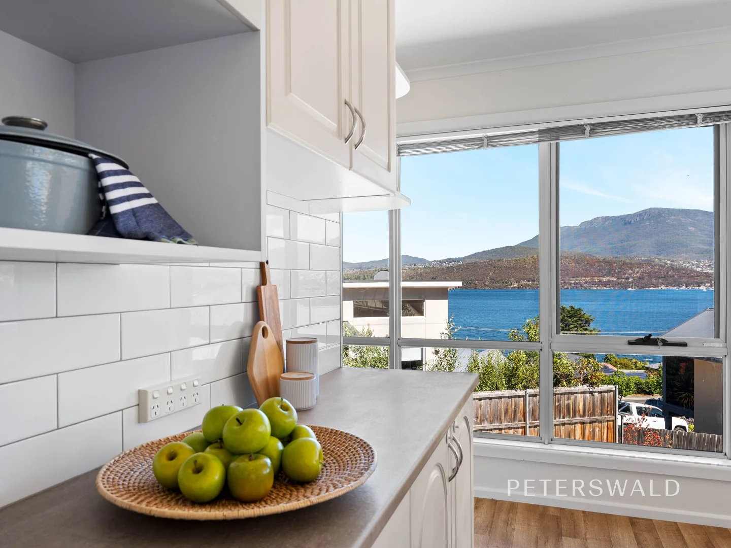 Additional image 14 of 2/178 Derwent Avenue, Lindisfarne TAS 7015