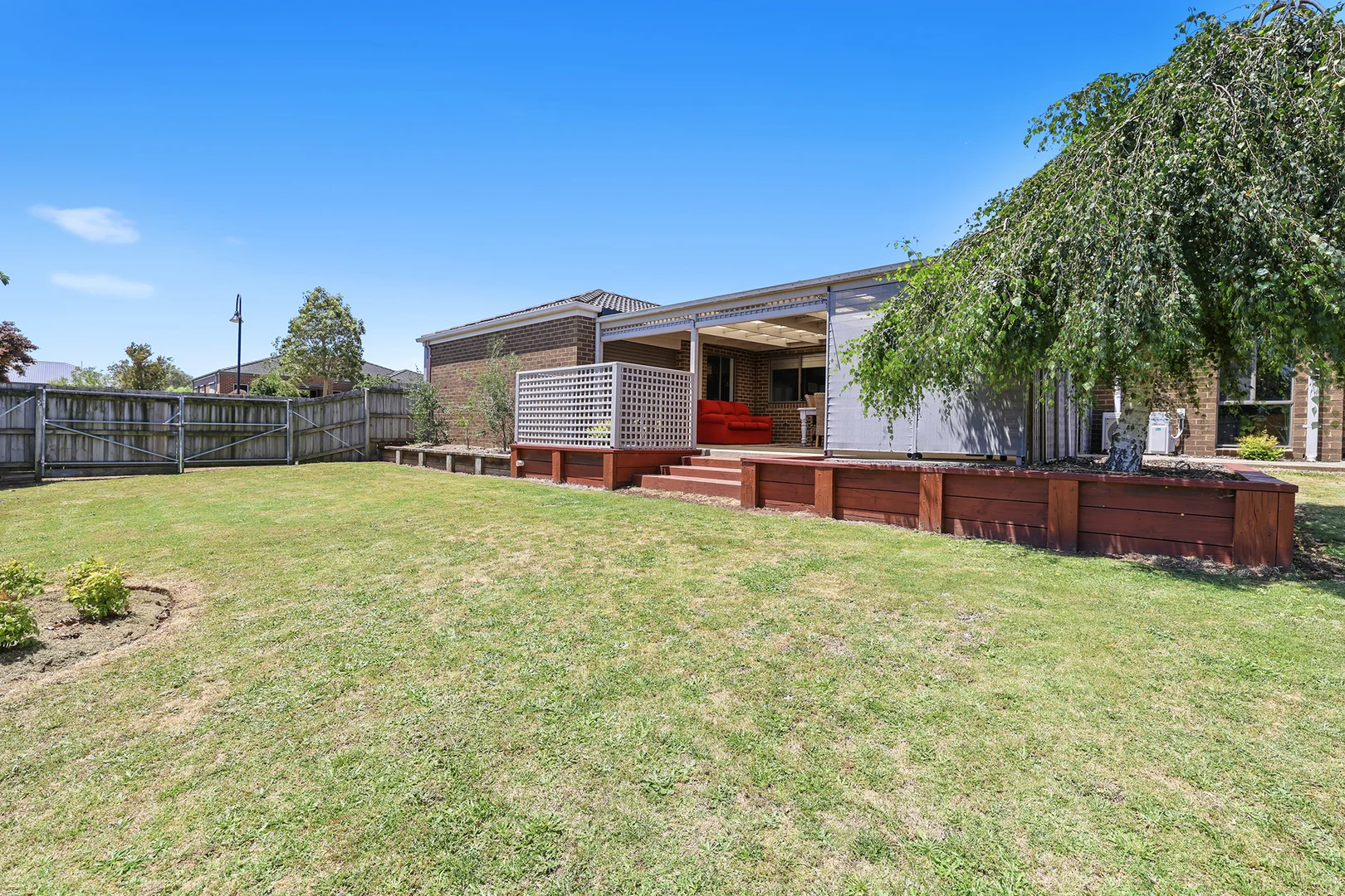 Additional image 15 of 32 Davey Drive, Drouin VIC 3818