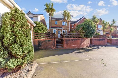 Clos Y Hebog, Thornhill, Cardiff CF14