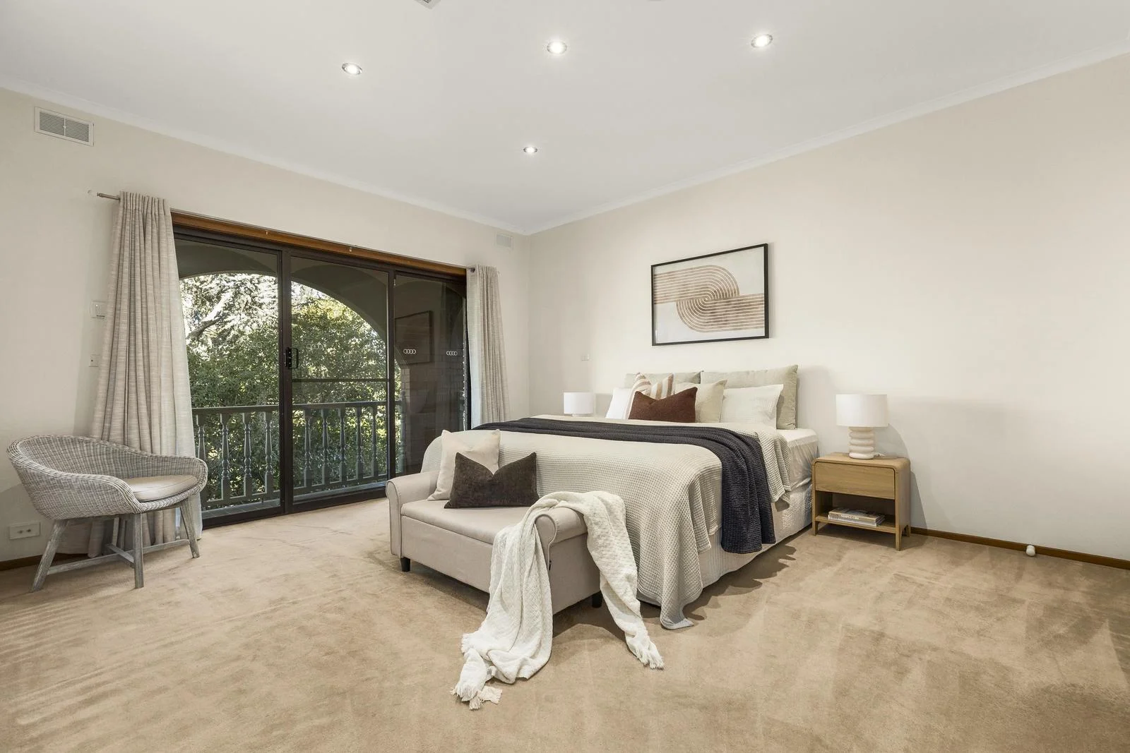 Additional image 10 of 135 Grandview Grove, Rosanna VIC 3084