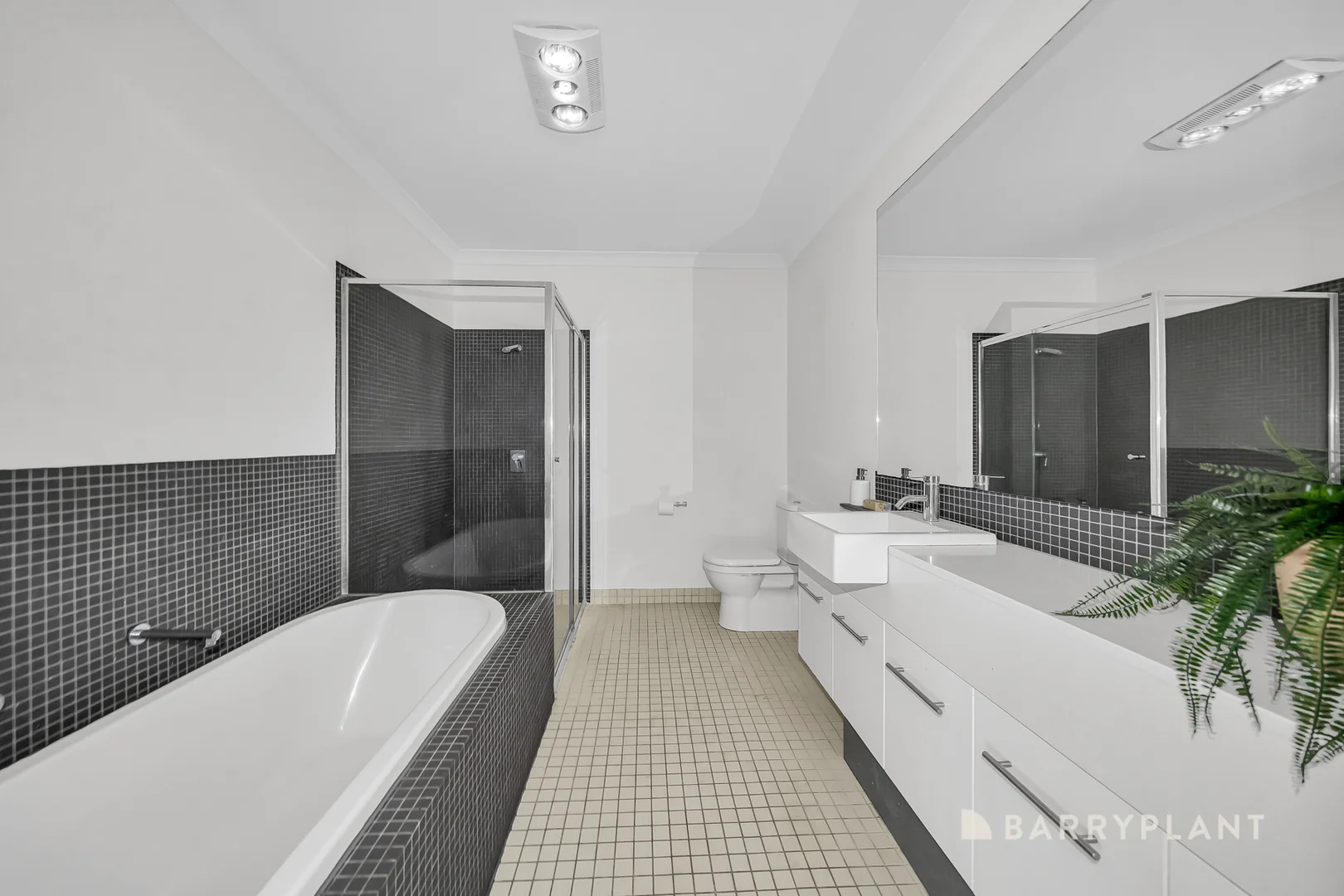 Additional image 16 of 96 Signature Boulevard, Sanctuary Lakes VIC 3030