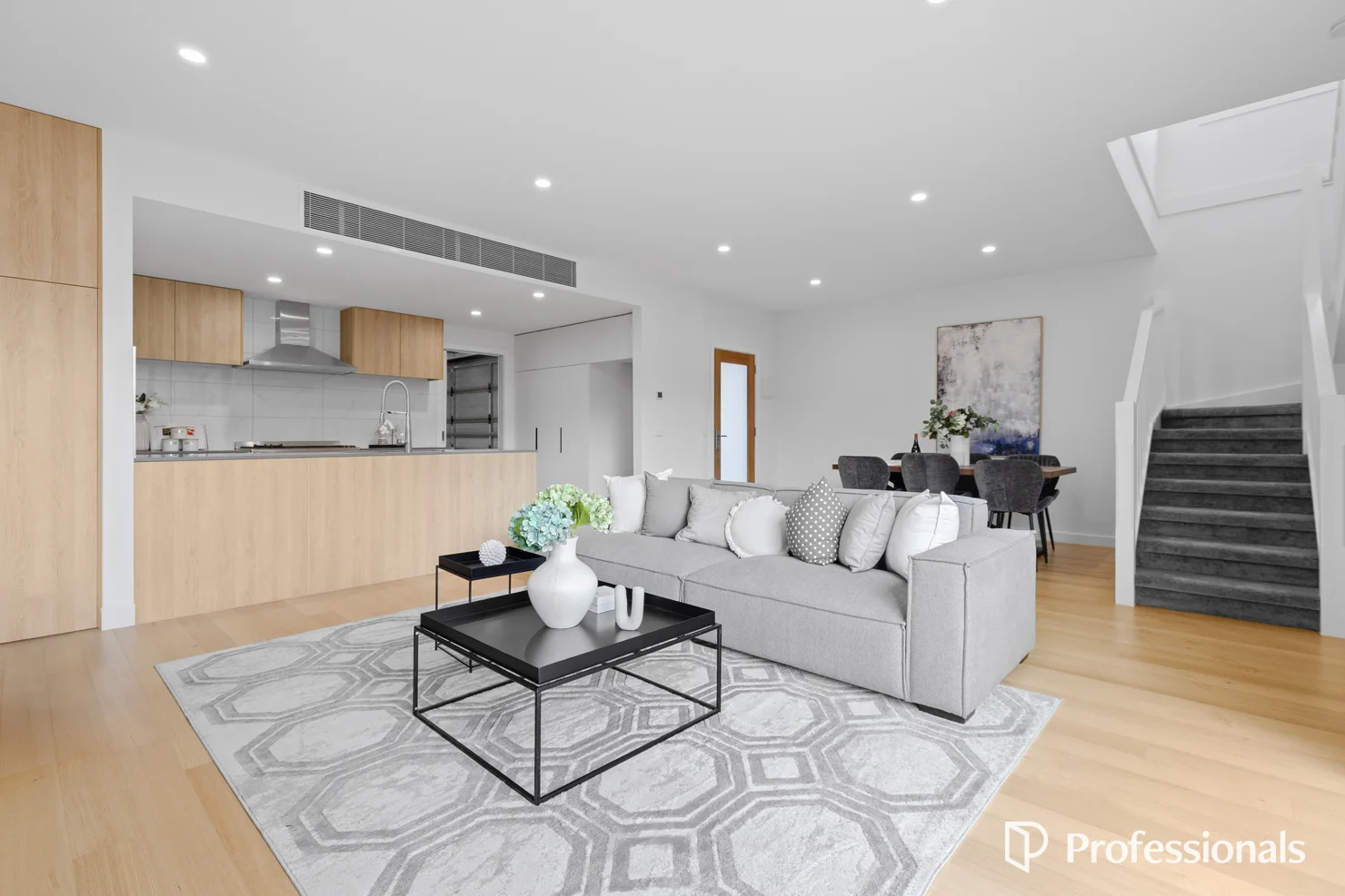 Additional image 4 of 8D Blanche Court, Doncaster East VIC 3109