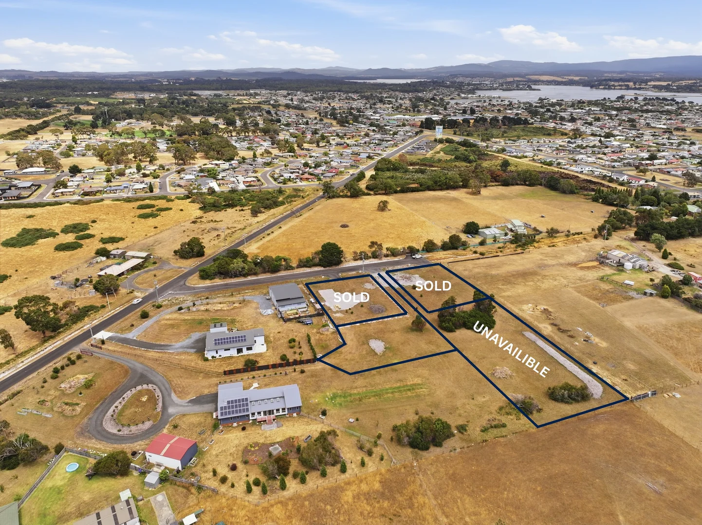 Additional image 2 of 10 Lloyd Way, George Town TAS 7253