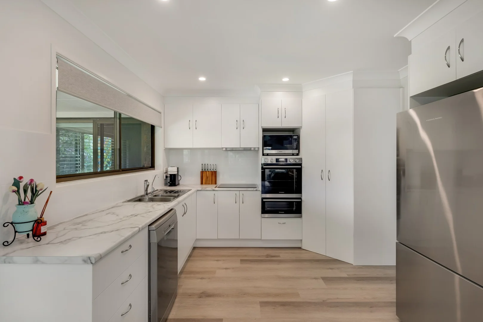 Additional image 7 of 90 Balemo Drive, Ocean Shores NSW 2483