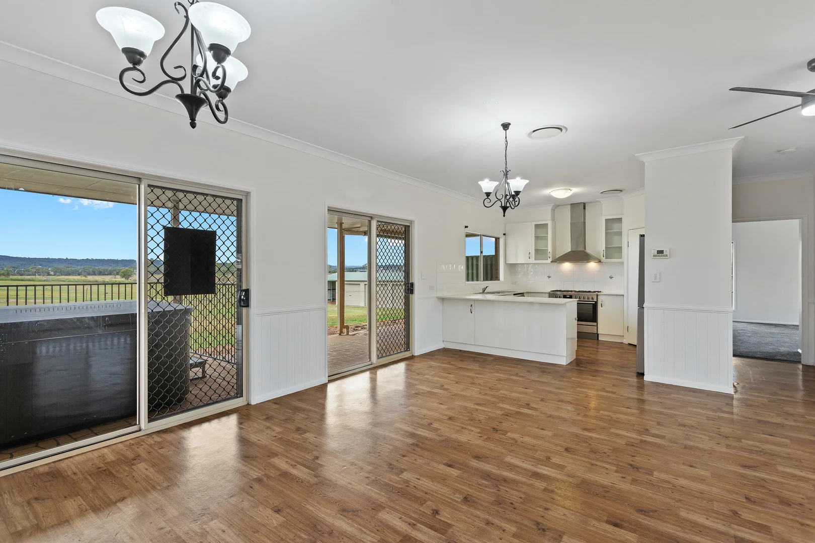 Additional image 5 of 3 Condavale Drive, Rosenthal Heights QLD 4370