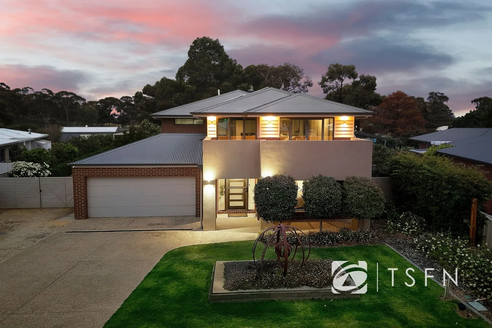 16 Regent Street, Strathfieldsaye VIC 3551