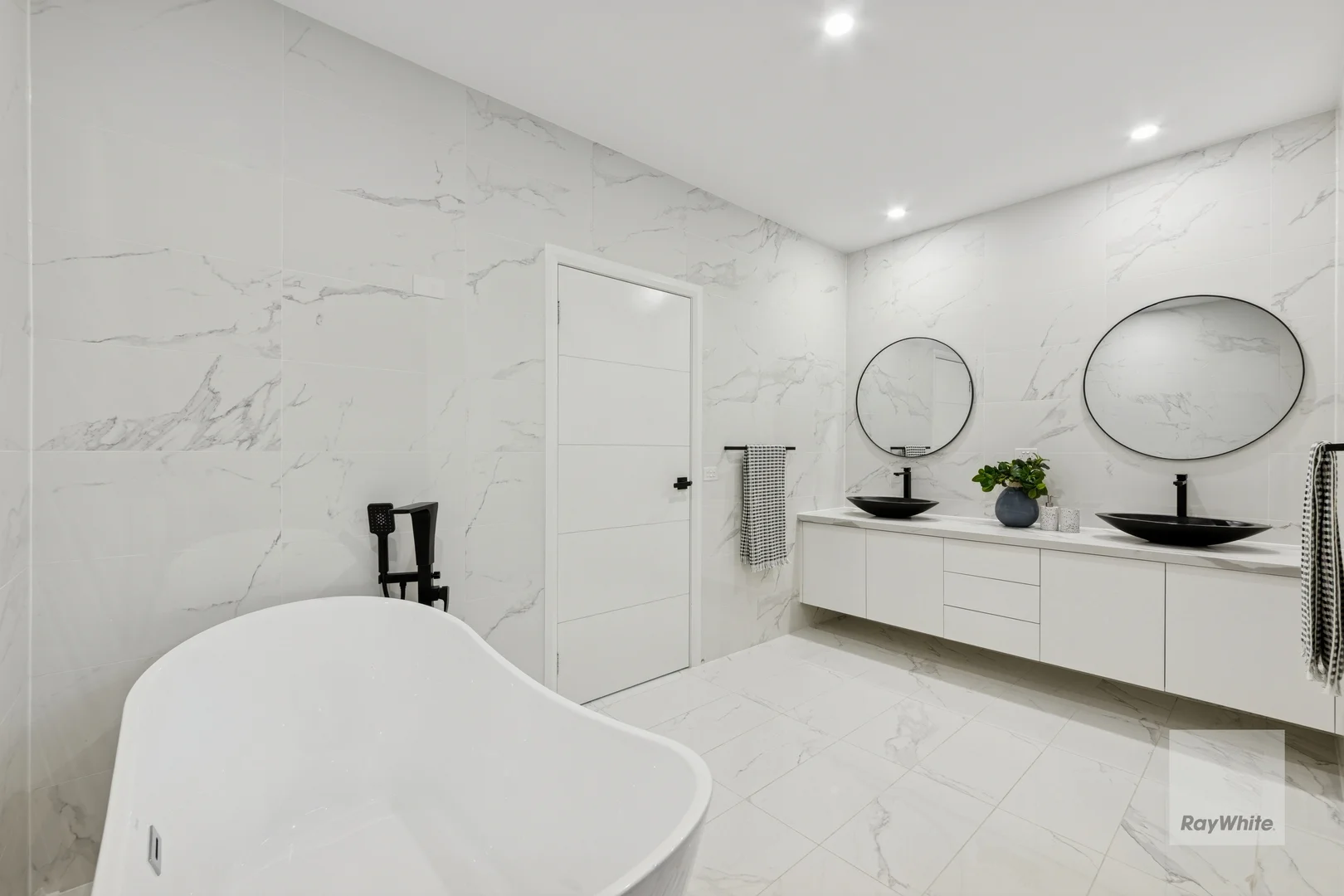 Additional image 17 of 48 King Drive, Hillside VIC 3037