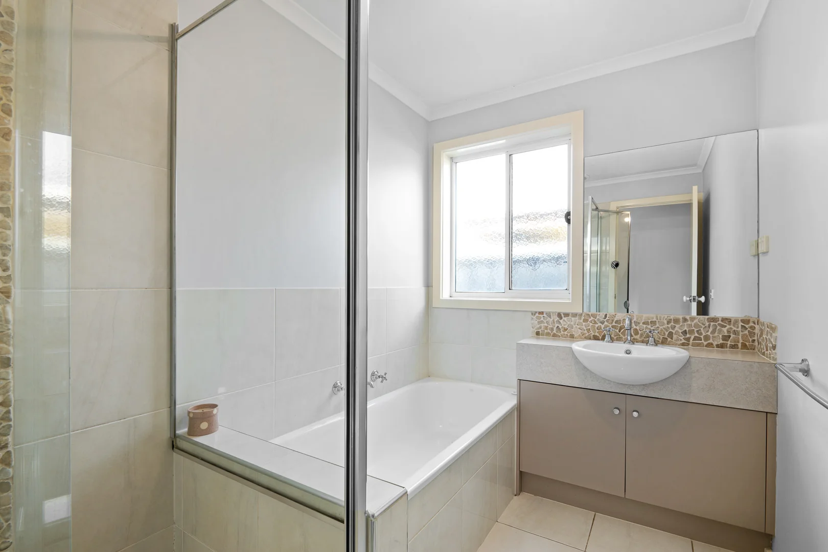 Additional image 8 of 7 Imperial Way, Bannockburn VIC 3331