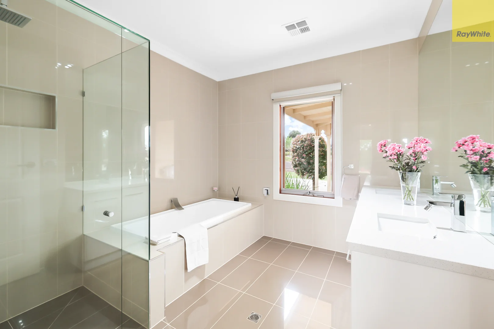 Additional image 16 of 4 Eyrie Court, Hopetoun Park VIC 3340