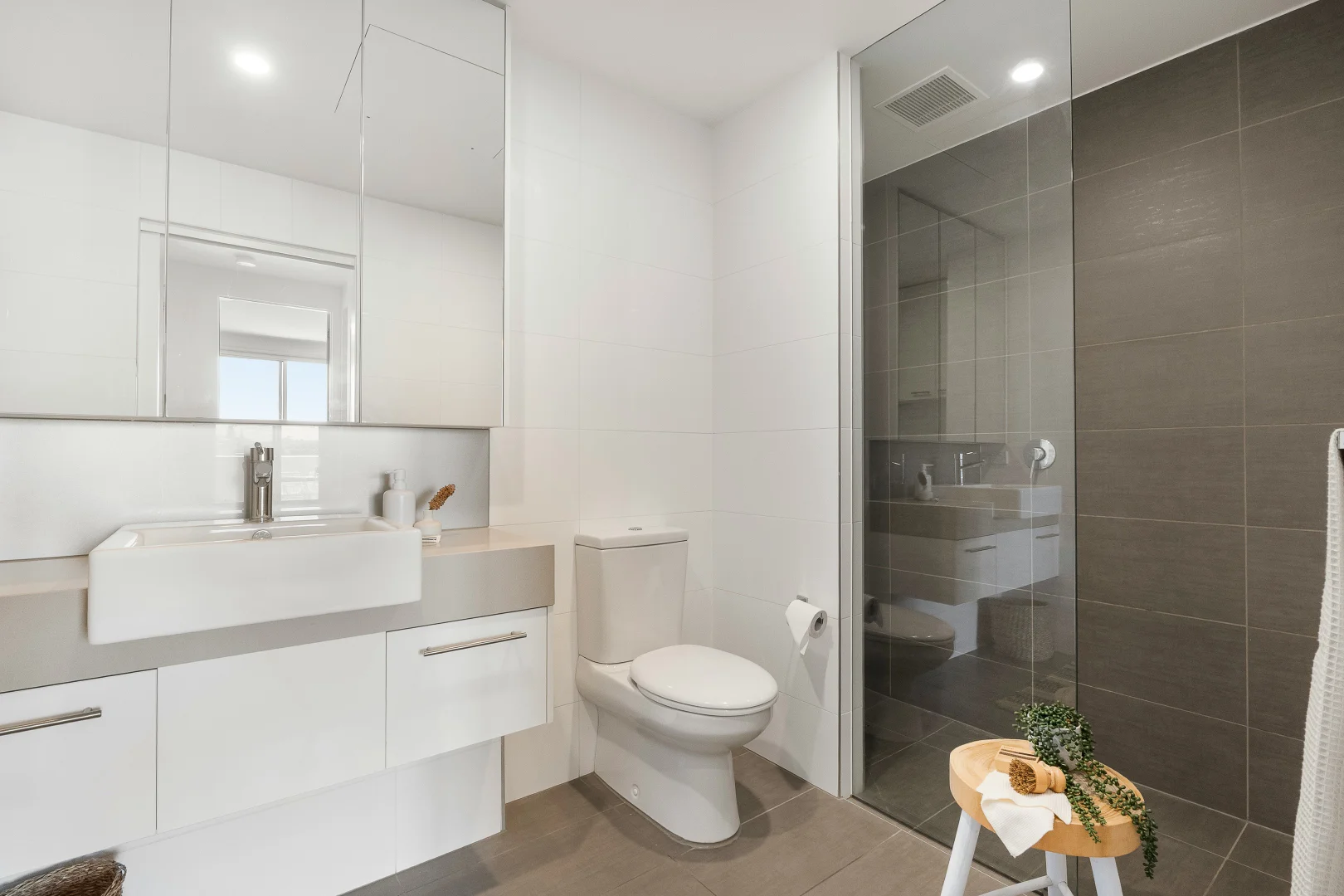 Additional image 7 of 4/157-159 Marine Parade, San Remo VIC 3925