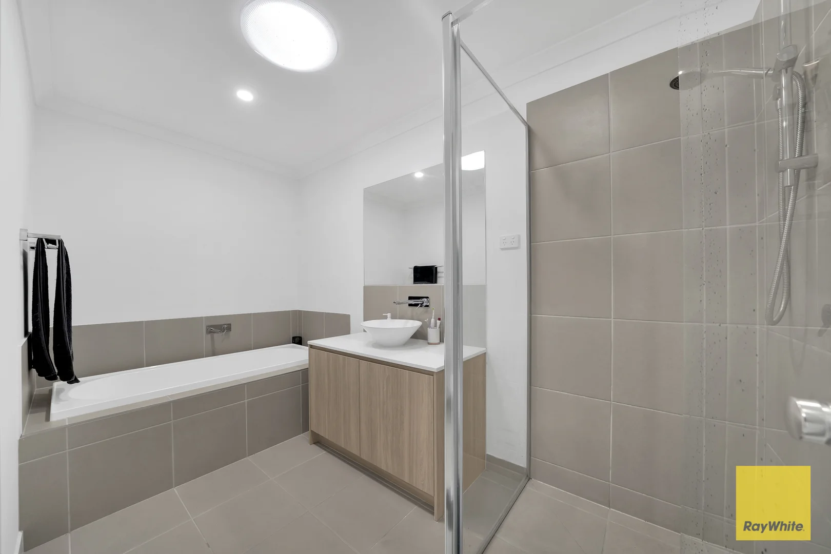 Additional image 20 of 26 Harlequin Avenue, Deanside VIC 3336