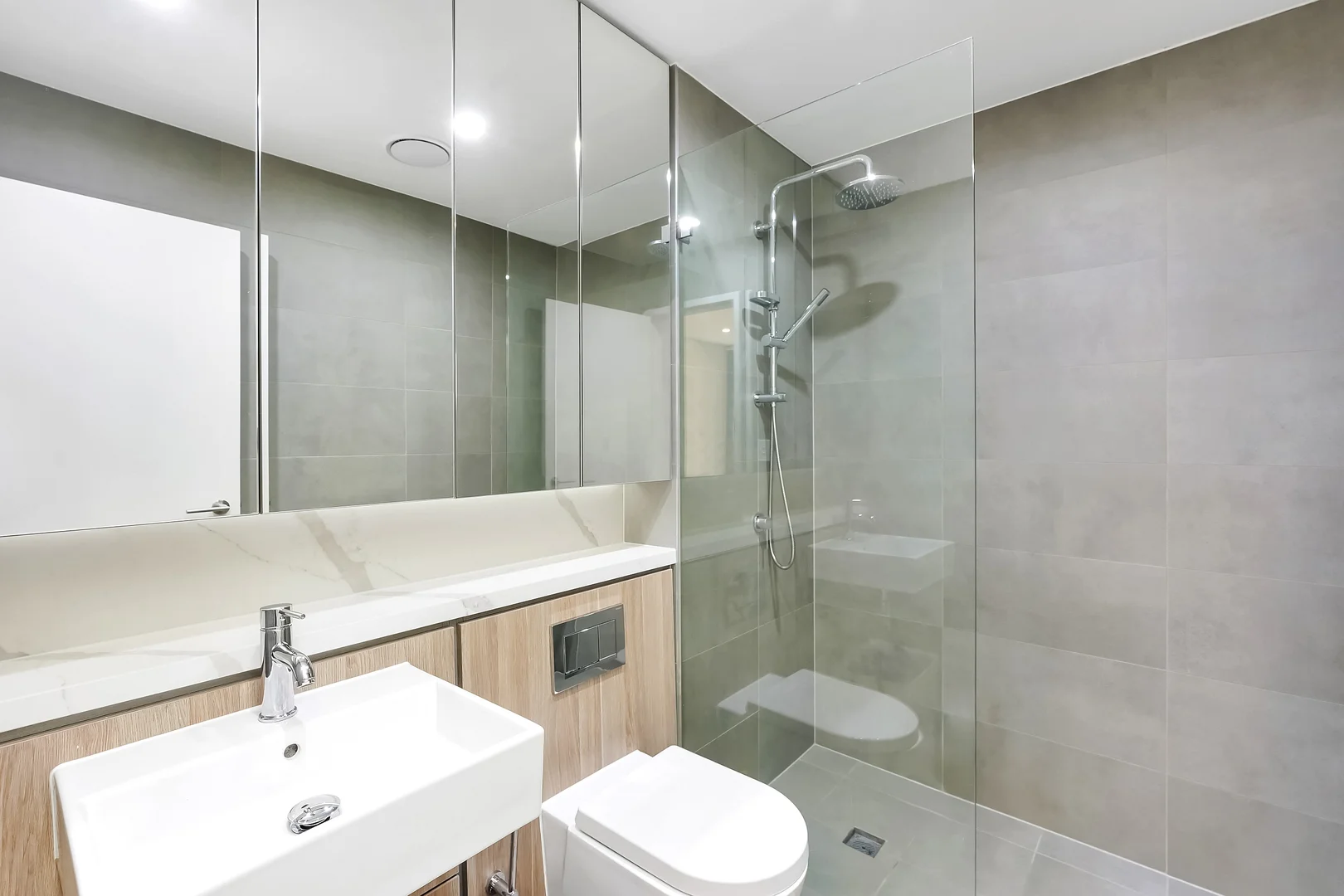 Additional image 7 of 102/47-49 The Esplanade, Ettalong Beach NSW 2257