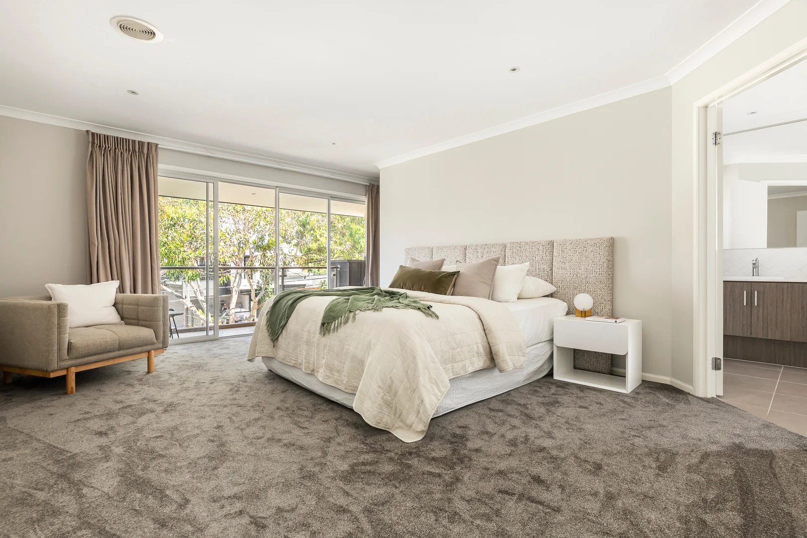 Additional image 7 of 6 Weeroona Street, Hampton VIC 3188