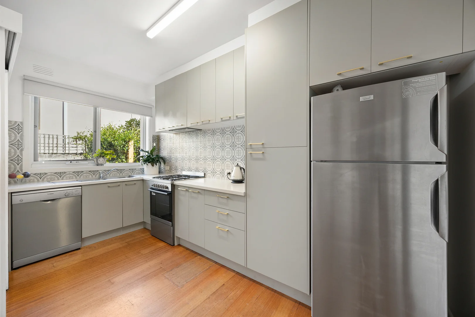 Additional image 4 of 2/150 Beach Road, Sandringham VIC 3191