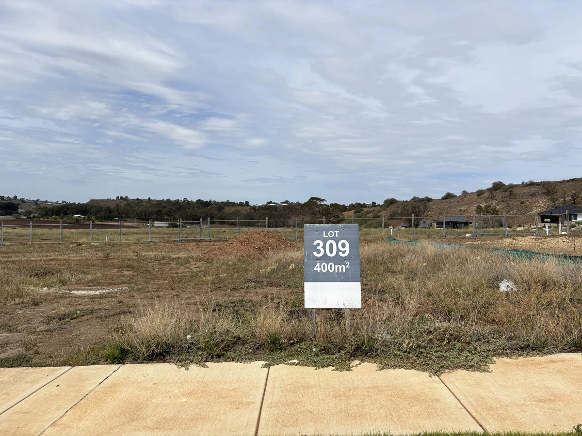 309/17 Platt Drive, Maddingley VIC 3340