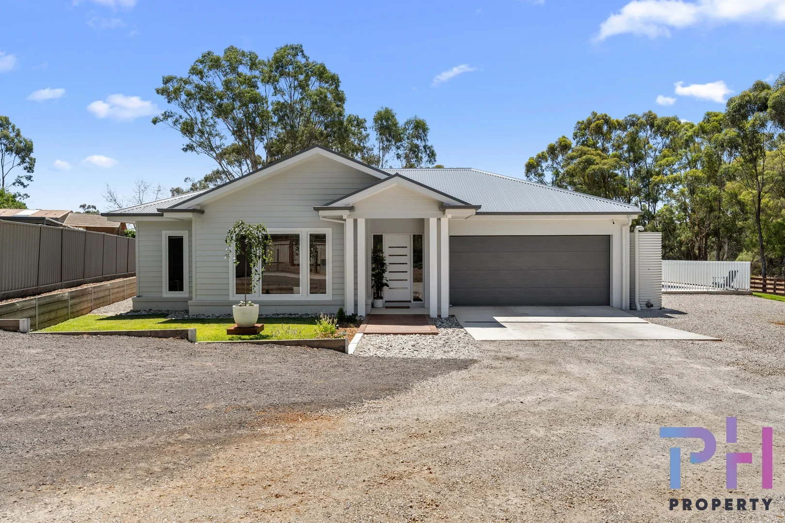 420 Olympic Parade, Maiden Gully VIC 3551