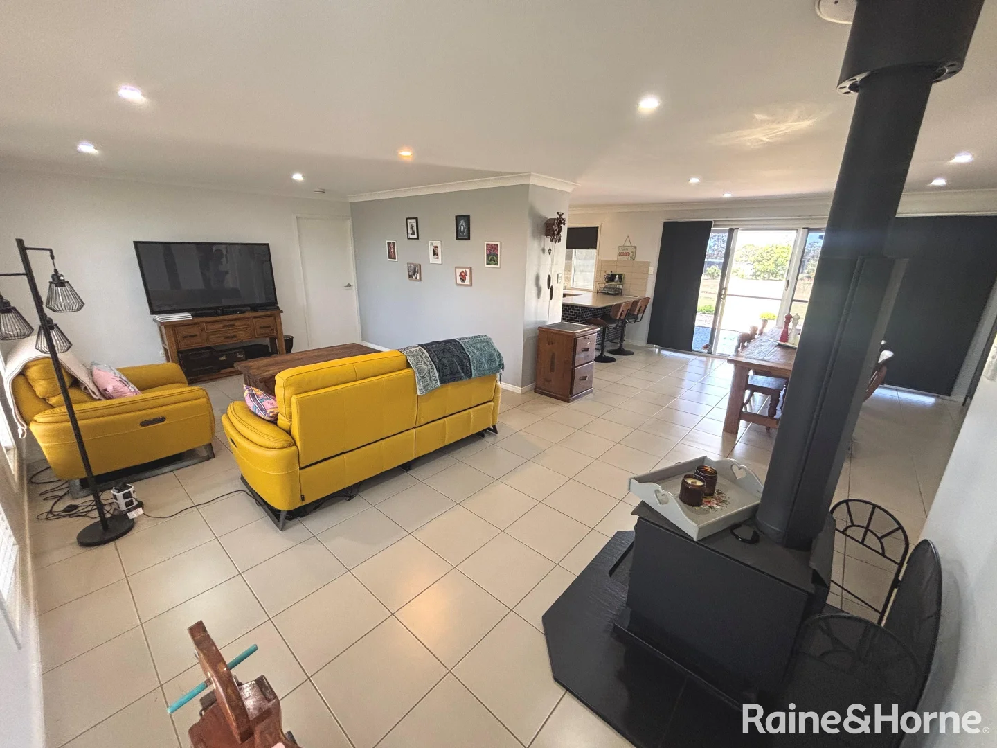 Additional image 17 of 94-96 Rosella Parade, Kingaroy QLD 4610