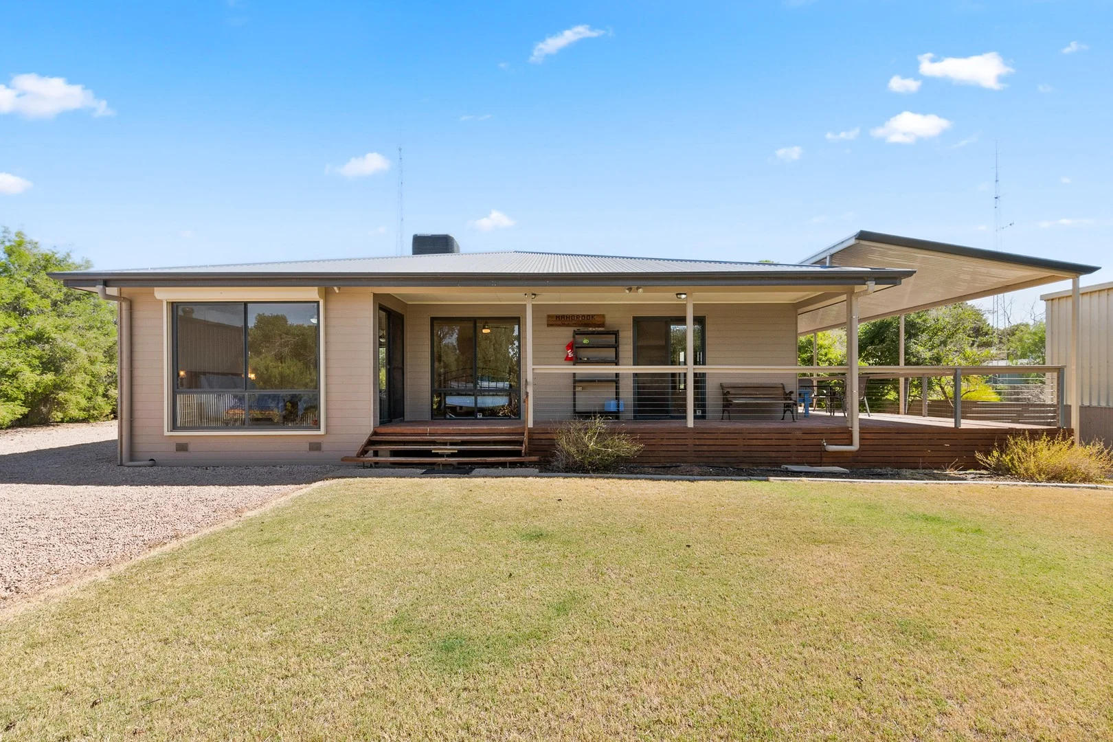 27 Emerson St, Port Hughes SA 5558