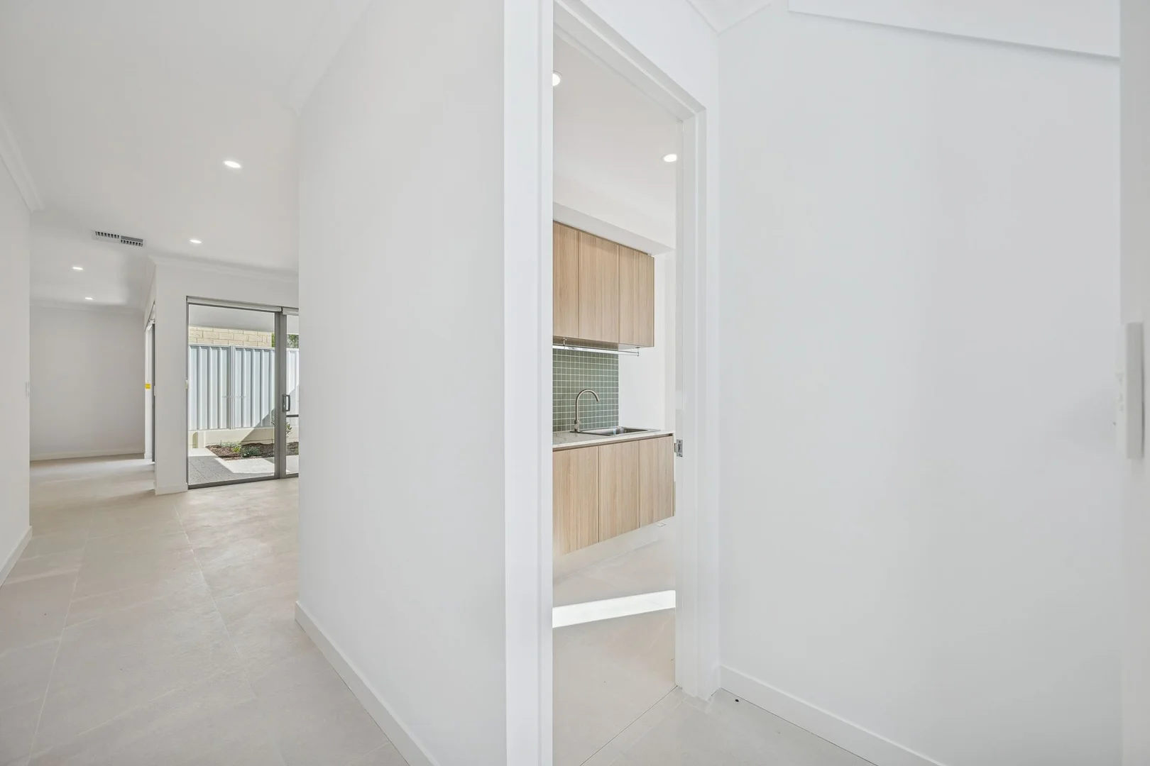 Additional image 6 of 4/36 Sunbury Road, Victoria Park WA 6100