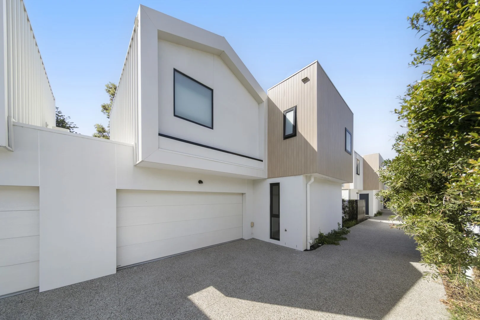 2/14 Elizabeth Street, Mentone VIC 3194