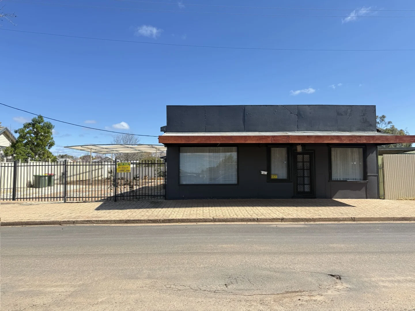 24 Innes Street, Condobolin NSW 2877