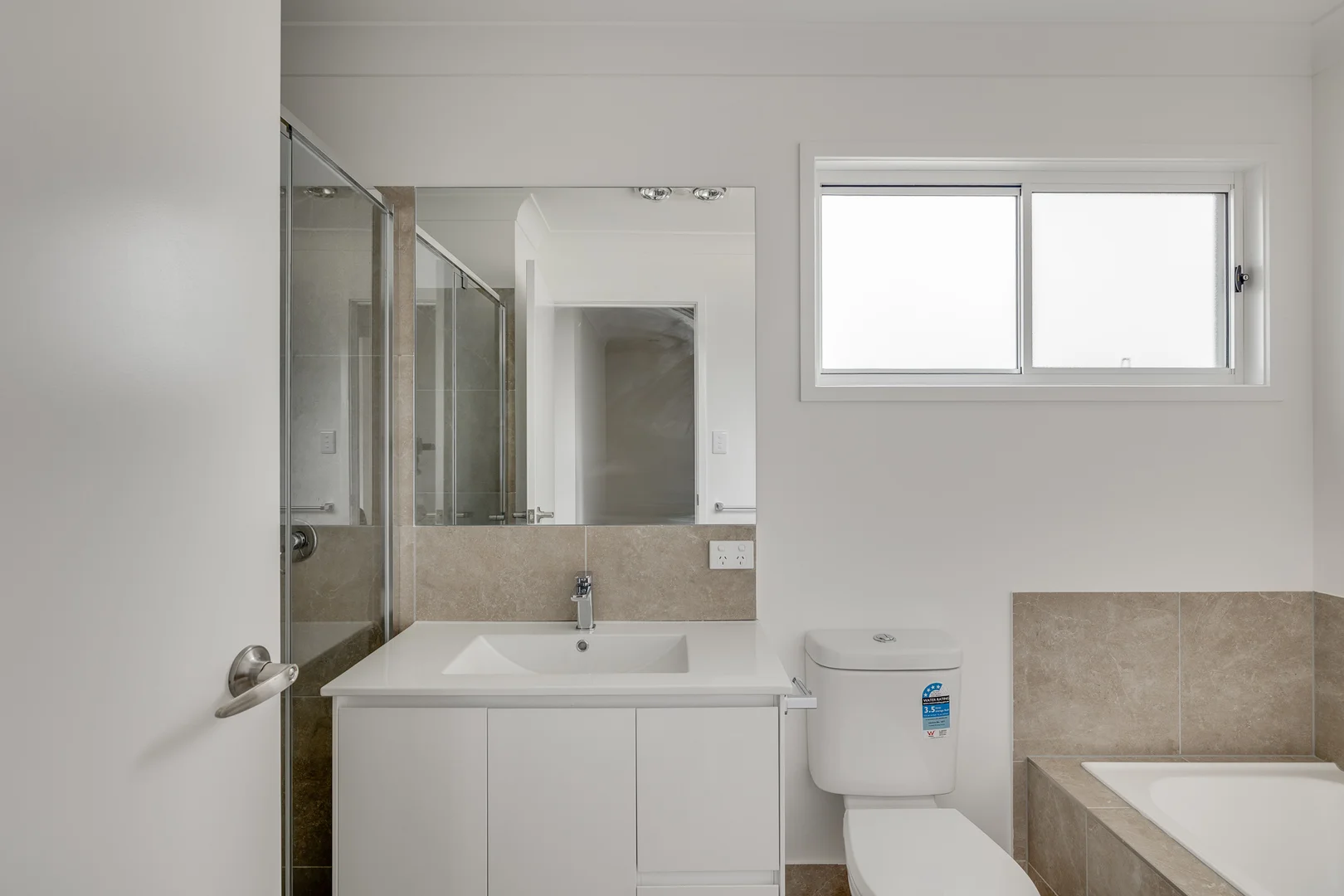 Additional image 8 of 3-6/7 Pottinger Street, Newtown QLD 4350