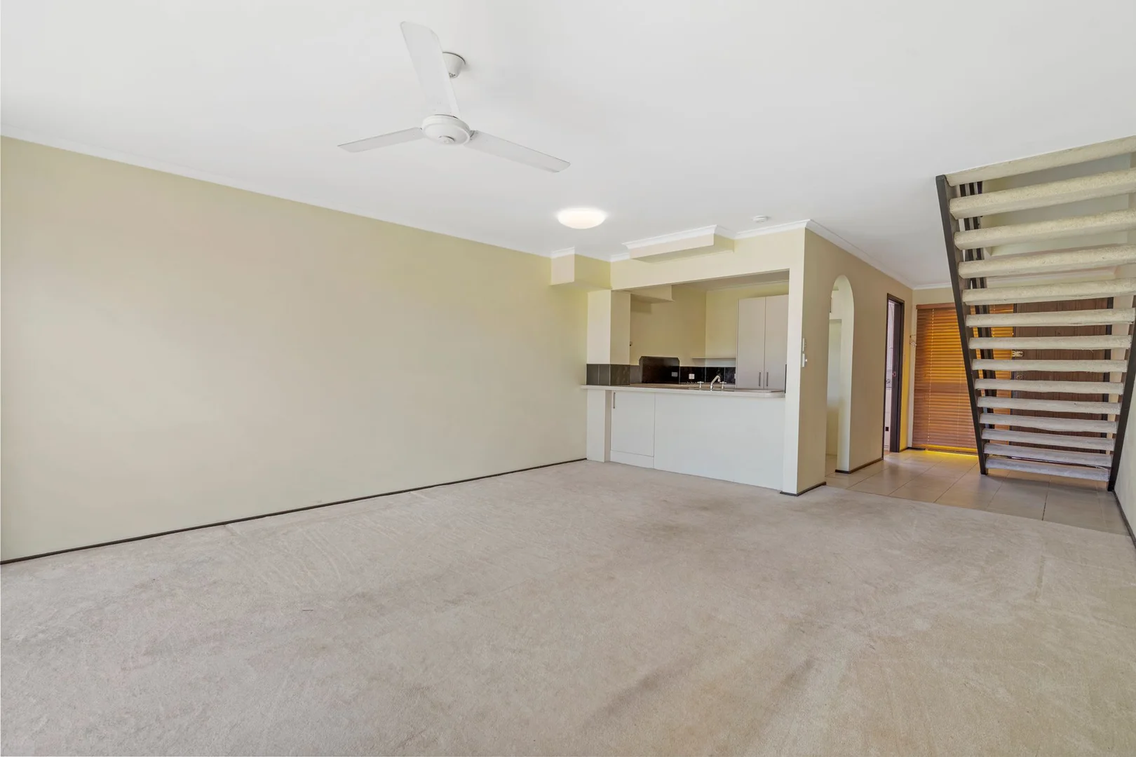 Additional image 3 of 4/82-86 Lawrence Drive, Nerang QLD 4211
