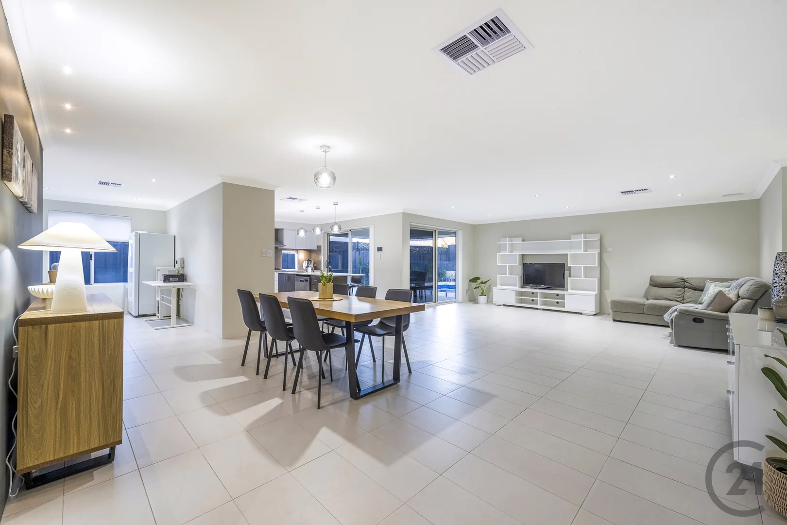 Additional image 13 of 247 Peelwood Parade, Halls Head WA 6210