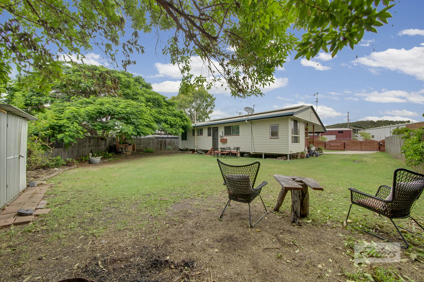 Additional image 12 of 27 Moura Crescent, Barney Point QLD 4680